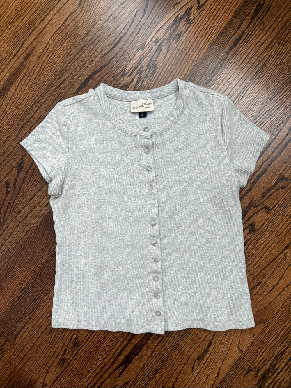 Universal Thread Light Heather Gray Short-Sleeve Button-Front Top